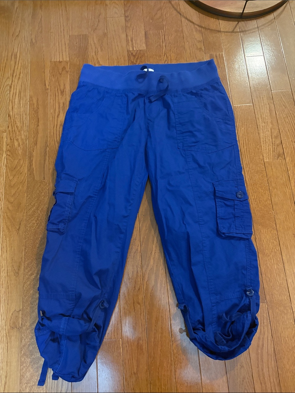 Women’s Blue Cargo Jogger Pants medium